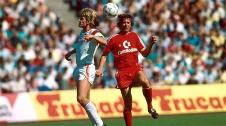 Sinnbild einer Saison - 5 Gründe, warum die Bayern wieder… – 11FREUNDE