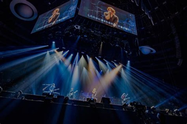 	SMART SHOW WILL BE MUSIC TO LITTLE EARS	
