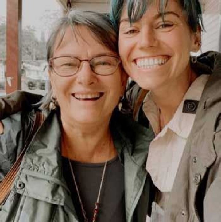 Sorelle Amore Net Worth | Bio, Family, Address, Career