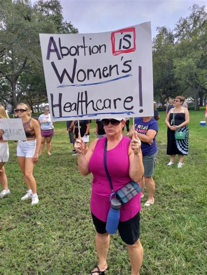 	South Florida abortion clinic fights $41,000 state fine over waiting period	