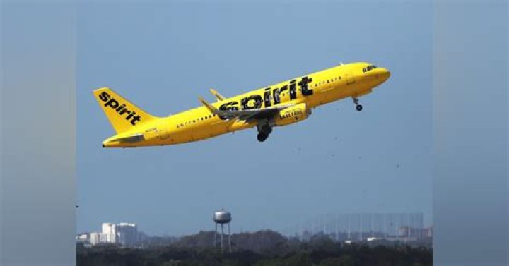 	Spirit Airlines pilots back contract with 34% average pay hike, union says	