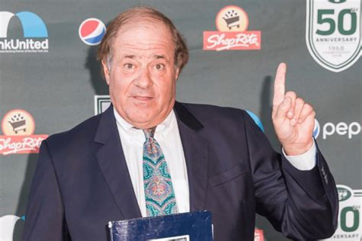 Sportscaster Chris Berman's, age 61, net worth. See his Hawaii house and source of money.