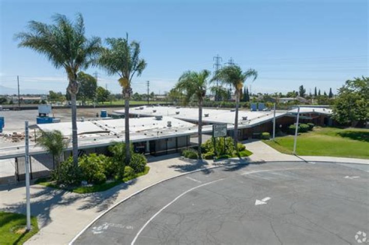 Star View Elementary School - Midway City