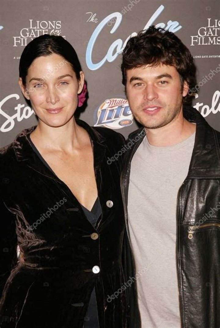 Steven Roy: Who Is Carrie-Anne Moss' Husband?