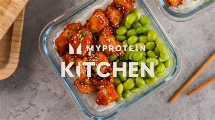 Sticky Sesame Chicken | MYPROTEIN™