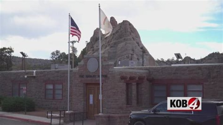 Storm knocks out power to thousands of Navajo, Hopi homes
