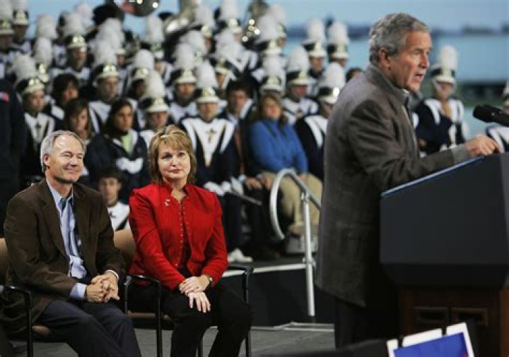 Susan Burrell Hutchinson (Asa Hutchinson’s Wife): Wiki, Bio, Age