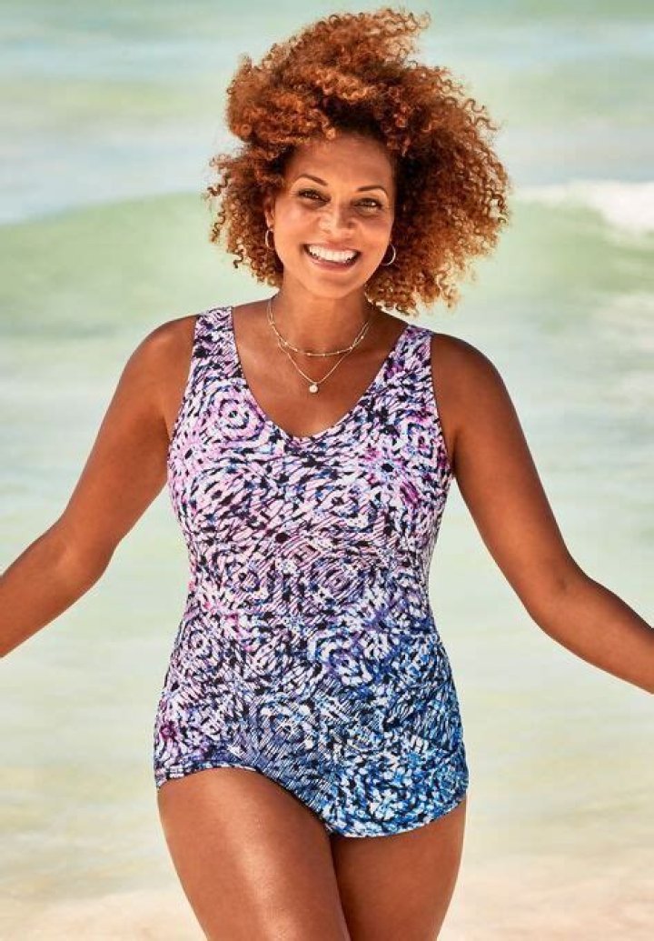 Swimsuits For Women Over 40: Embrace Style And Comfort