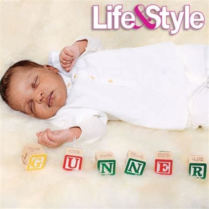 TARA WALLACE AND PETER GUNZ’ SON MAKES HIS DEBUT