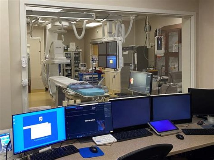 	Teenager monitors scrub area	