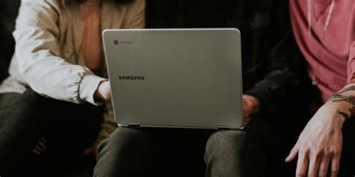 The Ultimate How-To Guide for Chromebook Beginners