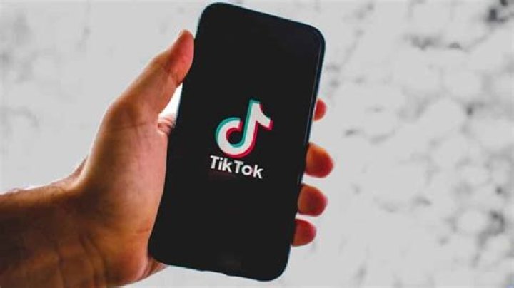 TikTok allowing users to pay to promote videos on For You Page