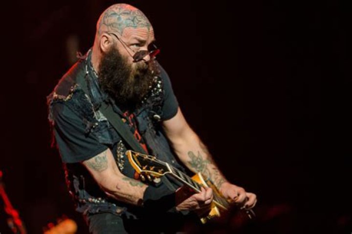 Tim Armstrong Net Worth 2024
