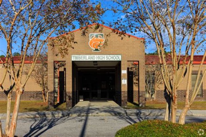 Timberland High School - Saint Stephen