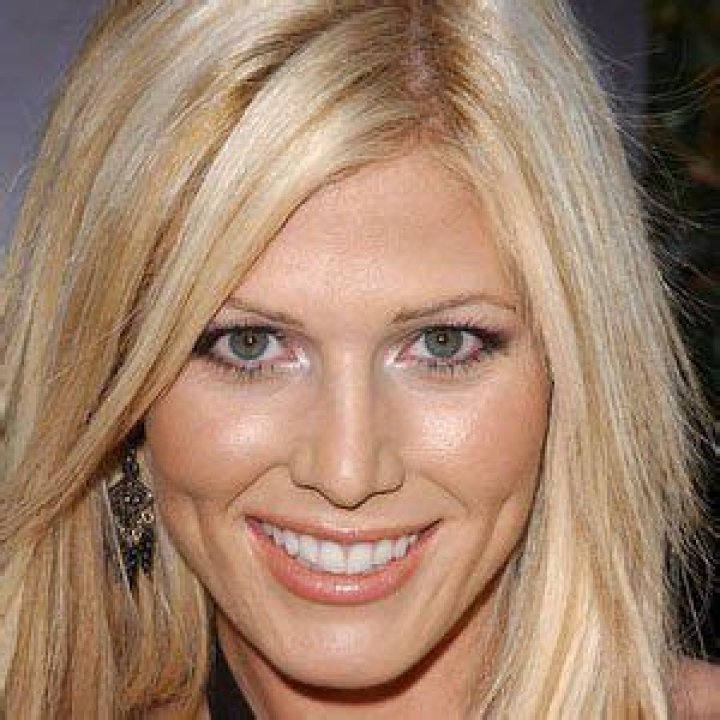 Torrie Wilson Biography