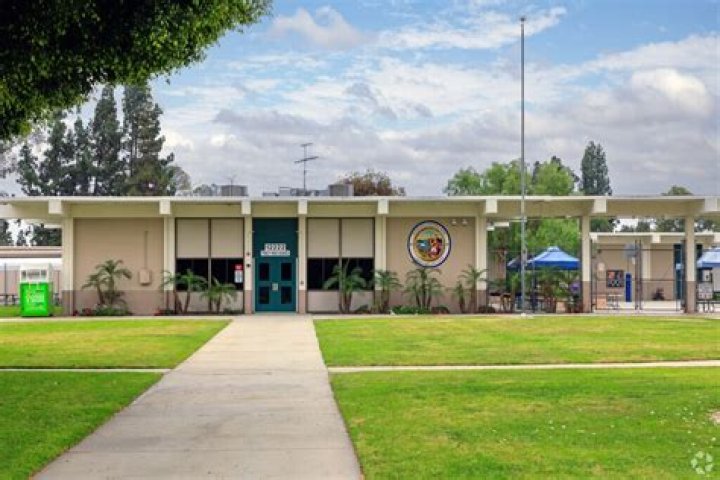 Tracy High School - Cerritos