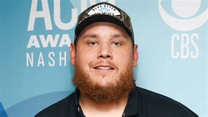 Tragic Rumors: The Truth Behind Luke Combs Died