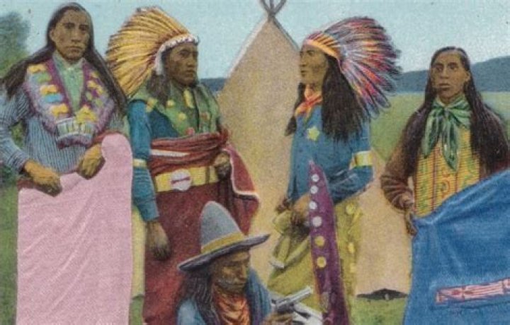 	TRIBAL ROLE SEMINOLE ELDERS WILL RE-ENACT AN EARLY 1900S TRADING-POST BOAT TRIP.	