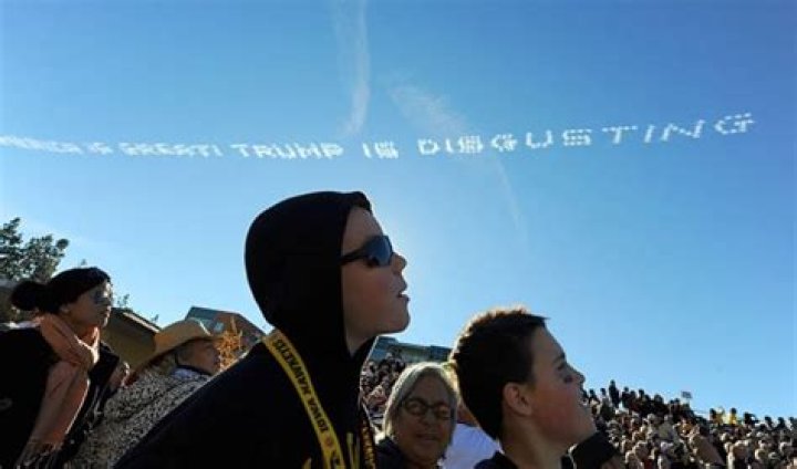 ‘Trump is disgusting’: Skywriters slam White House hopeful