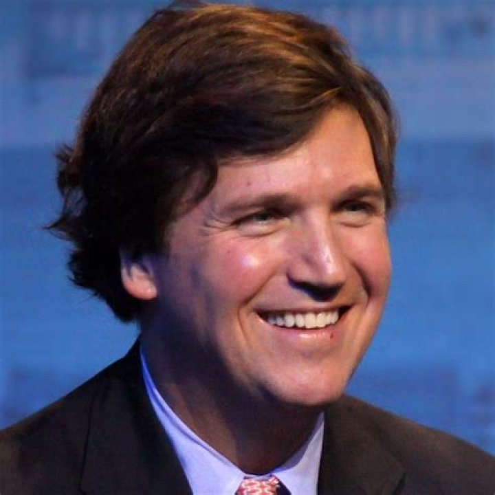 Tucker Carlson - Bio, Net Worth, Height
