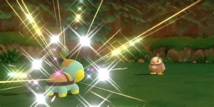 Twitch streamer falls off chair in crazy double shiny Pokemon encounter
