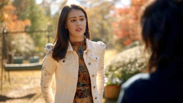 Uncover The Secrets Of Kaylee Bryant's Enduring Relationship