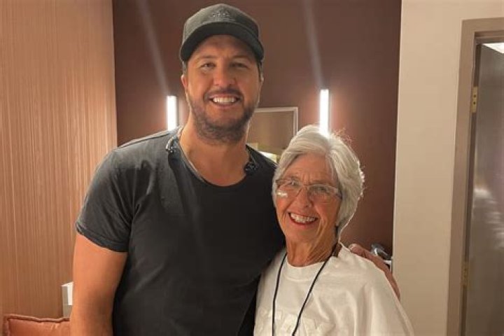 Uncovering The Heartwarming Bond: Luke Bryan's Relationship With His Parents, LeClaire And Tommy