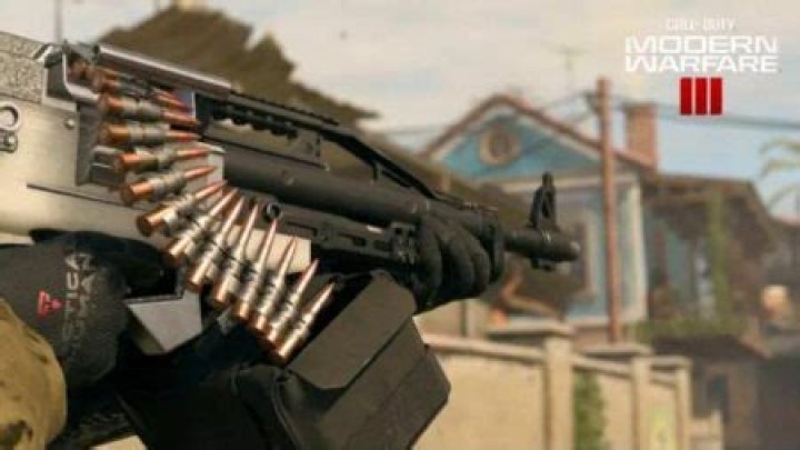 Underrated LMG in Warzone might be better than all Assault Rifles