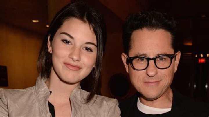 Understanding Gracie Abrams' Ex: A Deep Dive Into Her Past Relationships