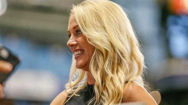 Unraveling The Mystery: Is Kelly Crull Married?