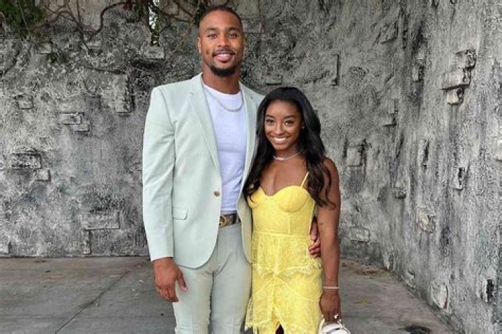 Unveiling Ronald Biles' Net Worth: A Deep Dive Into The Life Of Simone Biles' Supportive Figure