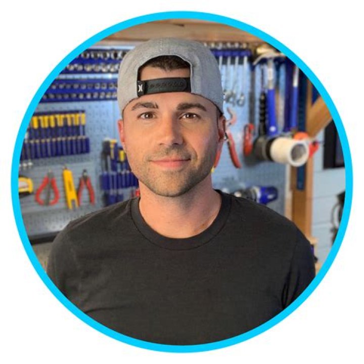 Unveiling The Dynamic Duo: Mark Rober And Lisa's Impact On Science Education