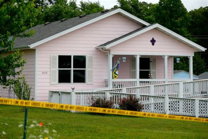 Unveiling The Mystery: Dee Dee Blanchard Murder Scene Photos