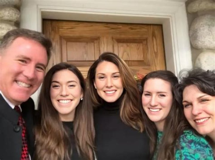 Unveiling The Mystery: Is Loren Allred Married?