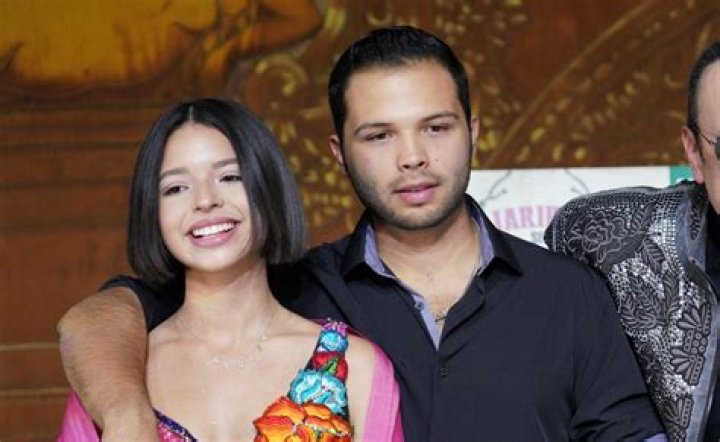 Unveiling The Mystery: Who Is Leonardo Aguilar's Girlfriend?
