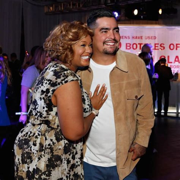 Unveiling The Mystery: Who Is Sunshine Anderson's Husband?