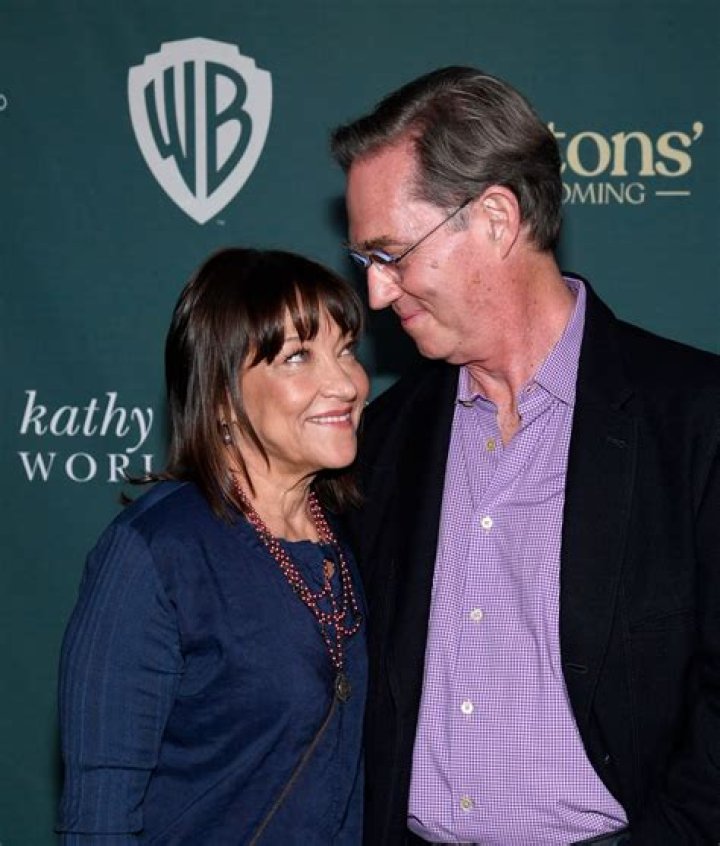 Unveiling The Personal Life Of Richard Thomas: Who Is Richard Thomas Married To?