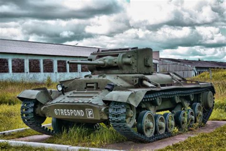 Valentine Tank. 1940–44. Легкий английский танк 