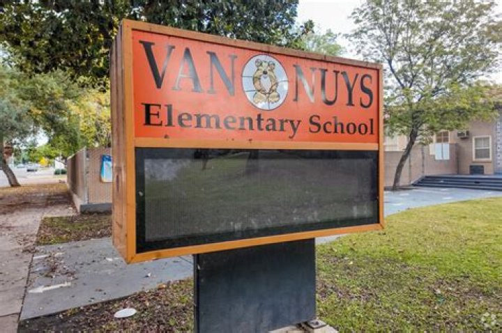 Van Nuys Elementary School - Van Nuys