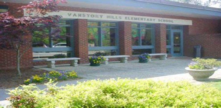 Vanstory Hills Elementary School - Fayetteville