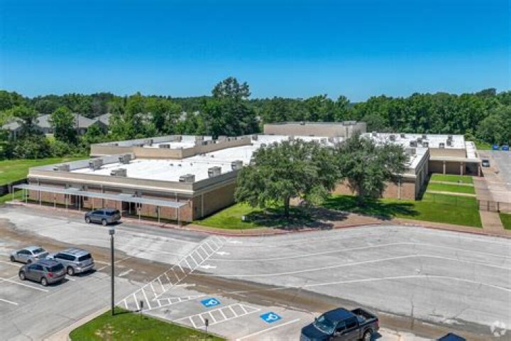 Velma Penny Elementary School - Lindale