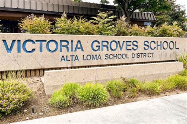 Victoria Groves Elementary School - Alta Loma