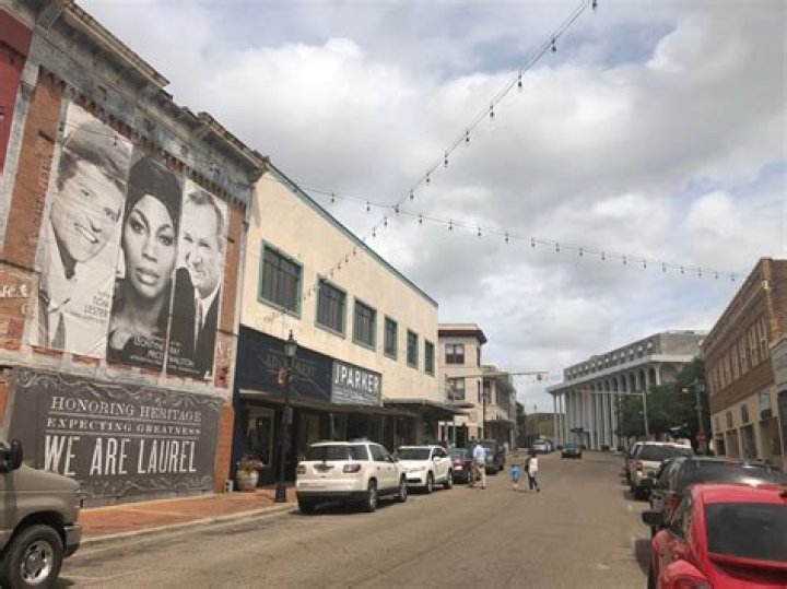 Visiting 'The City Beautiful'
– Laurel Mercantile