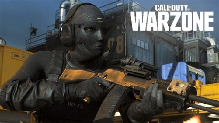 Warzone players baffled as Roze skin nerf apparently undone by Season 6 update