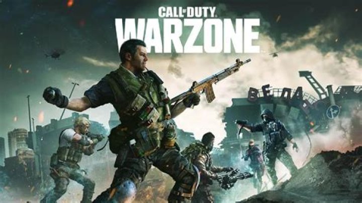 Warzone players demand changes to “unusable” ground loot for Season 6