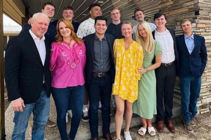 What Cancer Does Ree Drummond Have? Understanding Her Journey And Resilience