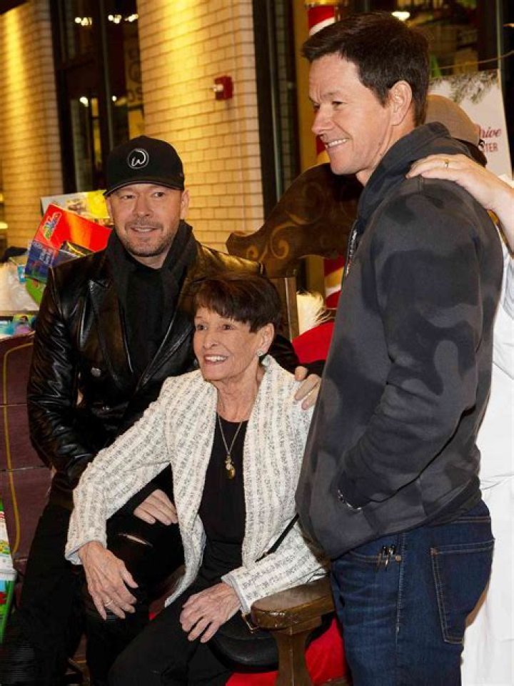 What Do All The Wahlberg Siblings Do? A Comprehensive Insight