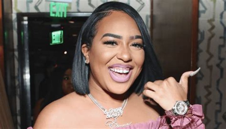 What is B Simone Net Worth 2024: Wiki, Real Name, Age, Height, Family