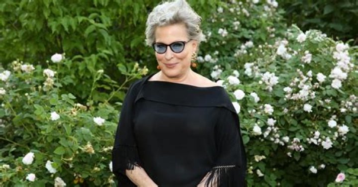 What is Bette Midler Net Worth 2024: Financial Insights and Wealth Analysis