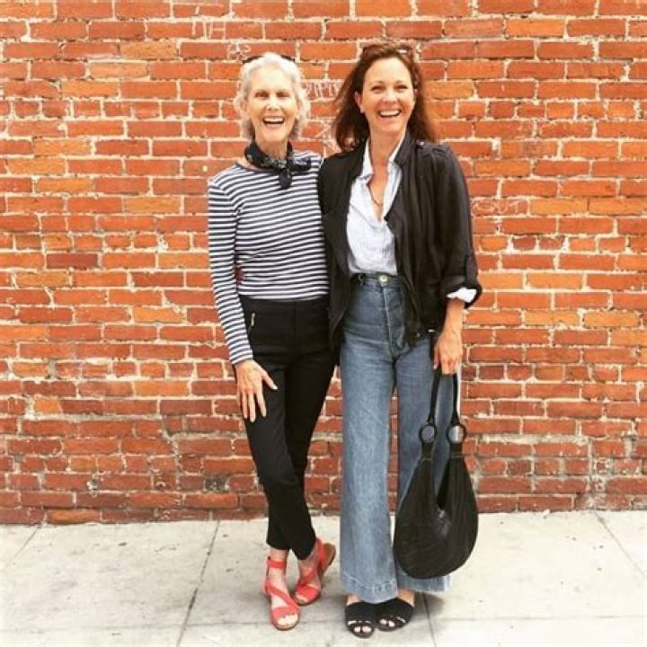 What is Kelli Williams Net Worth 2024: Financial Breakdown | Rachel Parris
